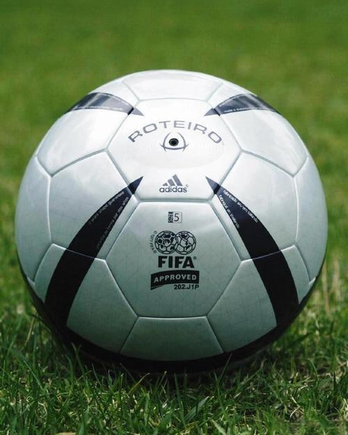 数据分析师研究比赛数据